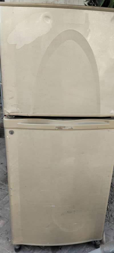 Dawlence Fridge