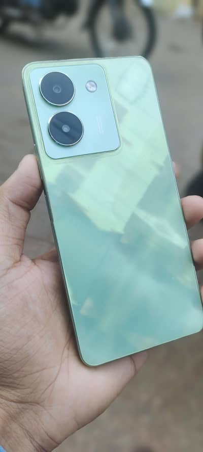 Vivo Y27s