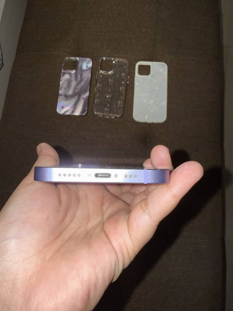 Apple iPhone 12 2