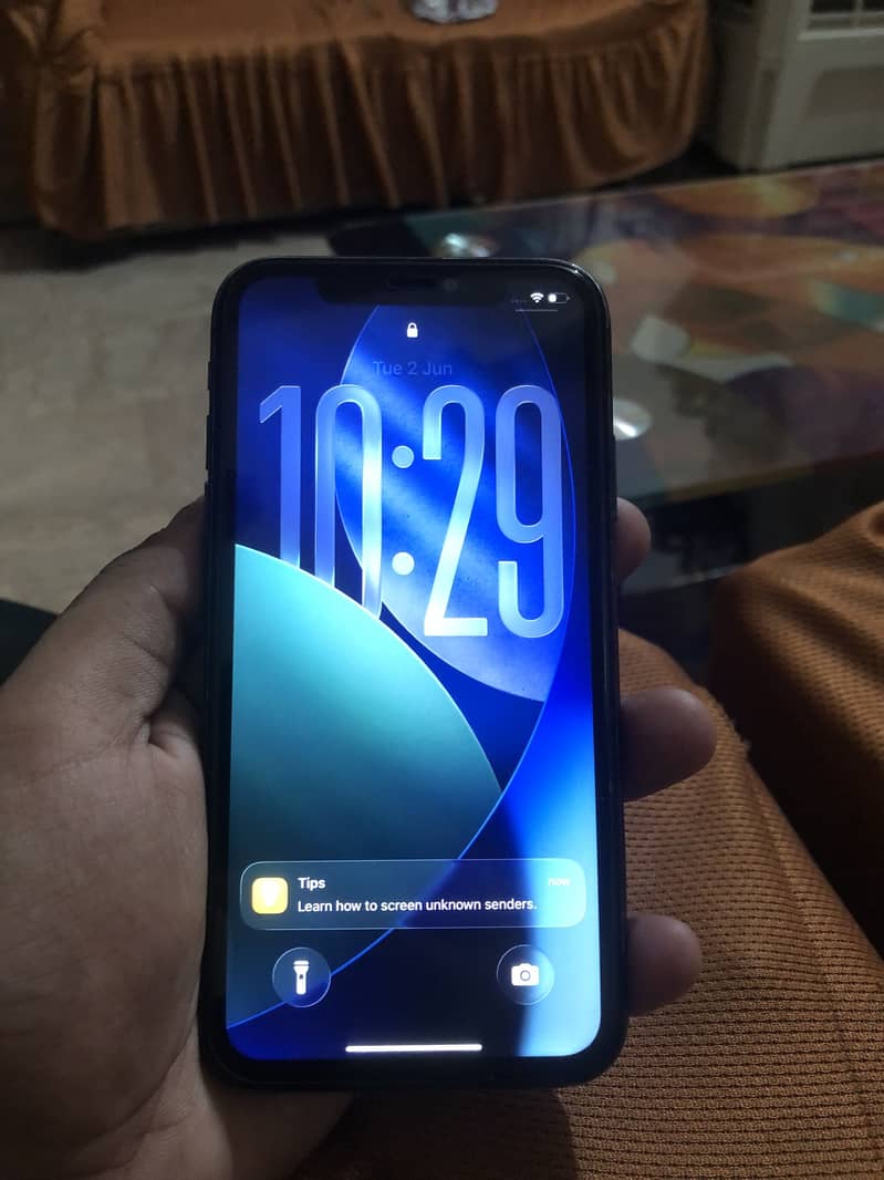 Apple iPhone 11 3