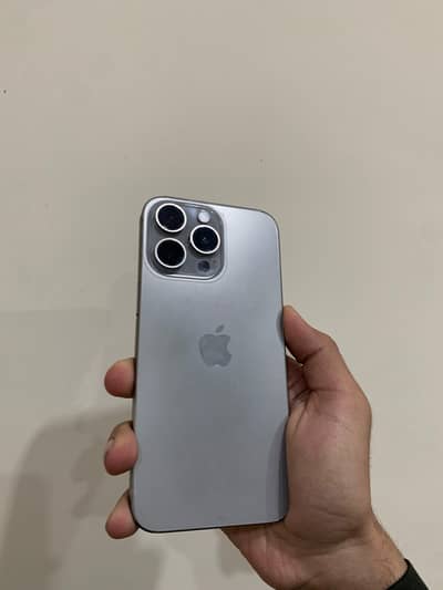 Apple iPhone 15 Pro Max