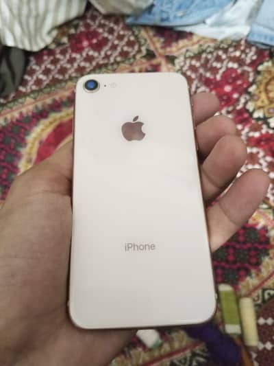 Apple iPhone 8 exchange b ho jaye ga