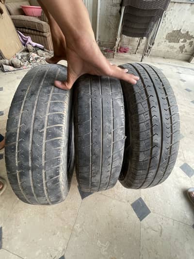 Suzuki alto tyres 13 size normal condition