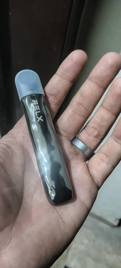 Relx Artisan Device Lush Condition Only for 18+ Age