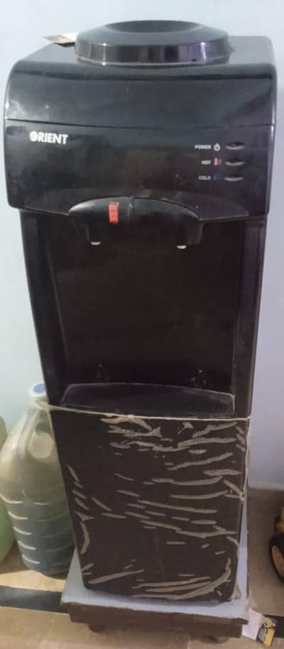 Orient water dispenser