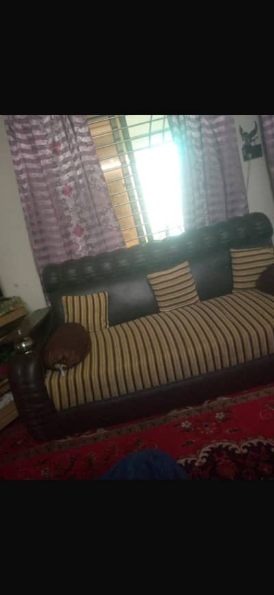 Sofa set
