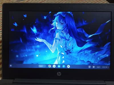 HP G8 CHROMEBOOK 4/32 With Original charger