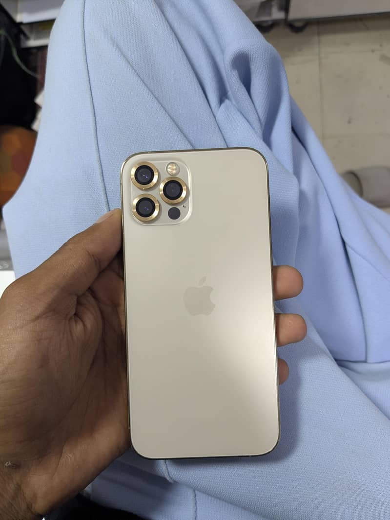 Apple iPhone 12 Pro 1