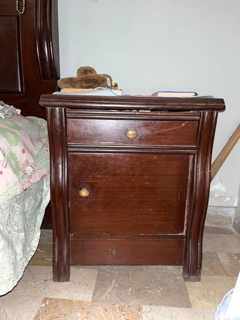 King Size Bed Set 1