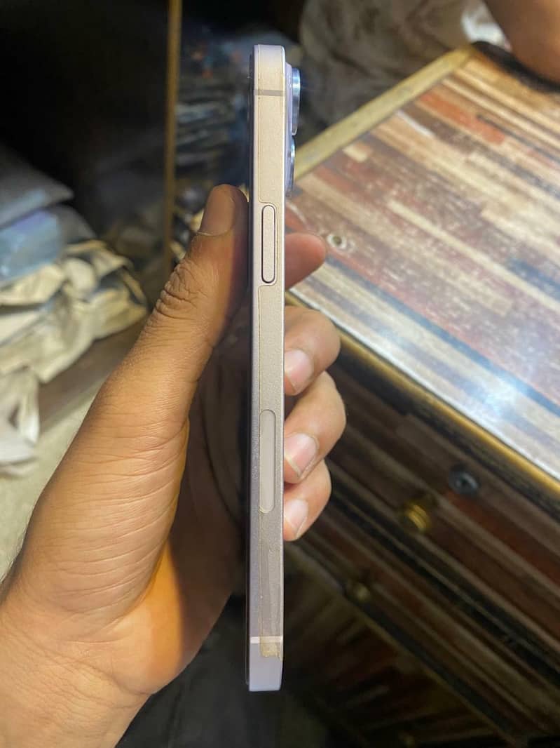 Apple iPhone 14 plus 0