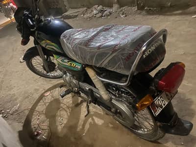 HONDA CD70
