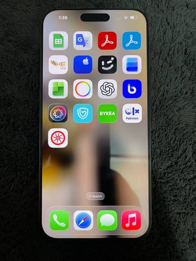 iPhone 16 Pro Max