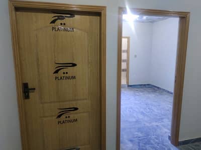 5 Marla First and Second Portion / Floor For Rent in Phase 4B Ghauri Town