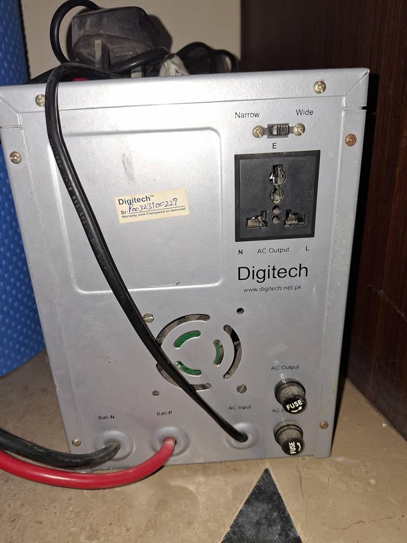 Diciteck UPS 1