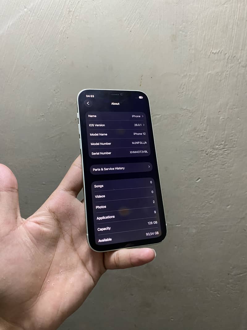 Apple iPhone 12 6