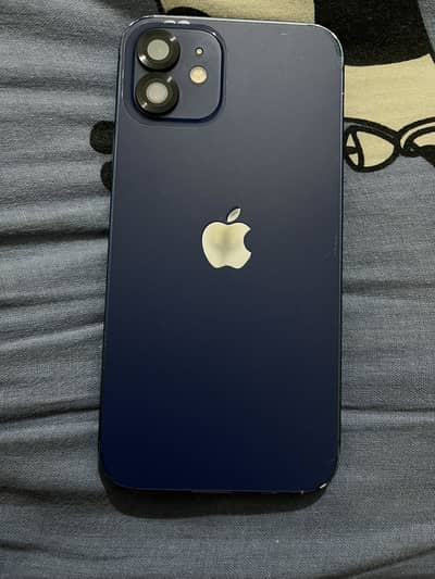 Apple iPhone 12