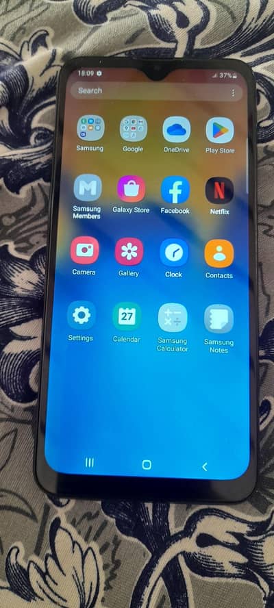 Samsung Mobile A20 3/32 complete box