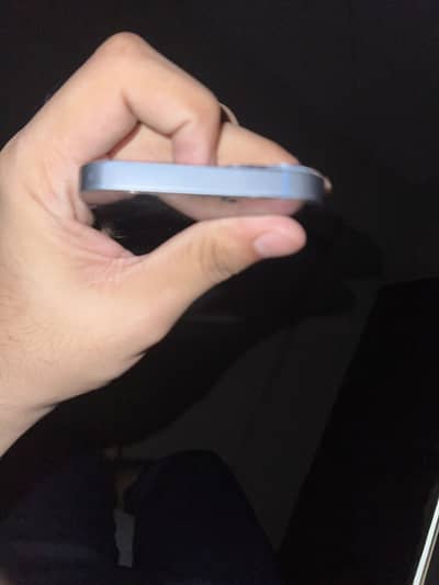 Apple iPhone 14