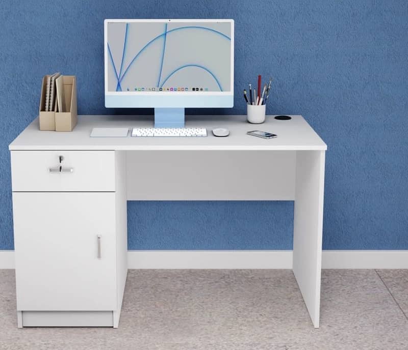Study table 0