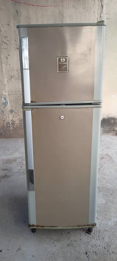 Dawlance Fridge 2 Door (Refrigerator)