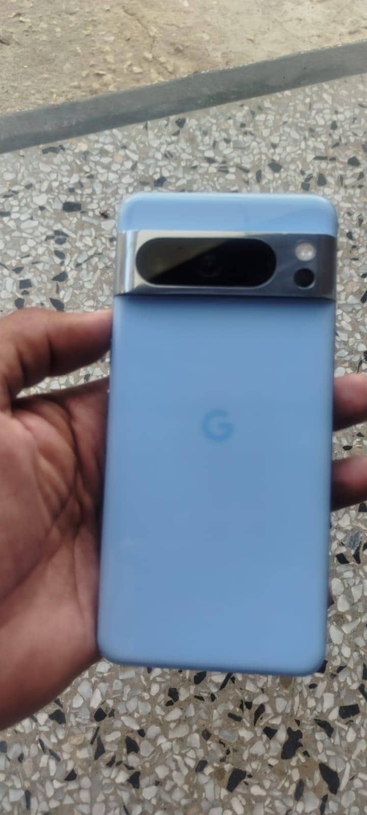Google Pixel 8 Pro 2