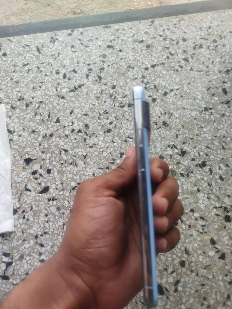 Google Pixel 8 Pro 4