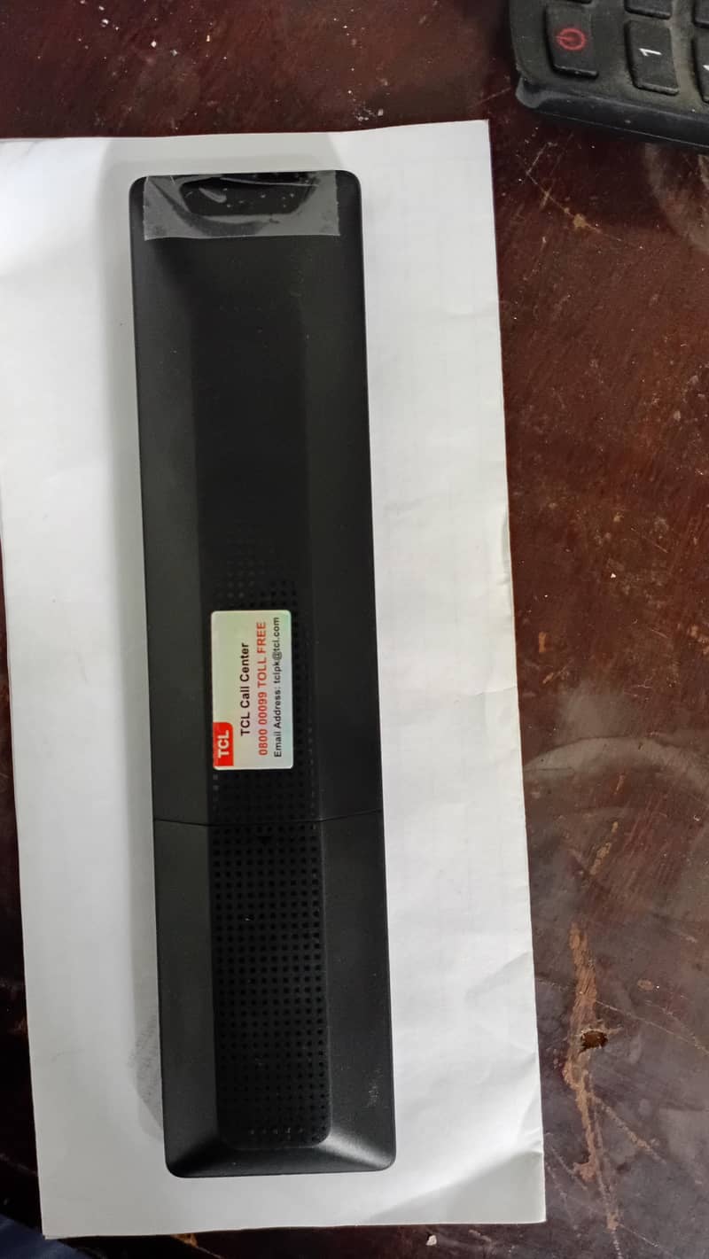 TCL android Original voic remote with Google assistent 1
