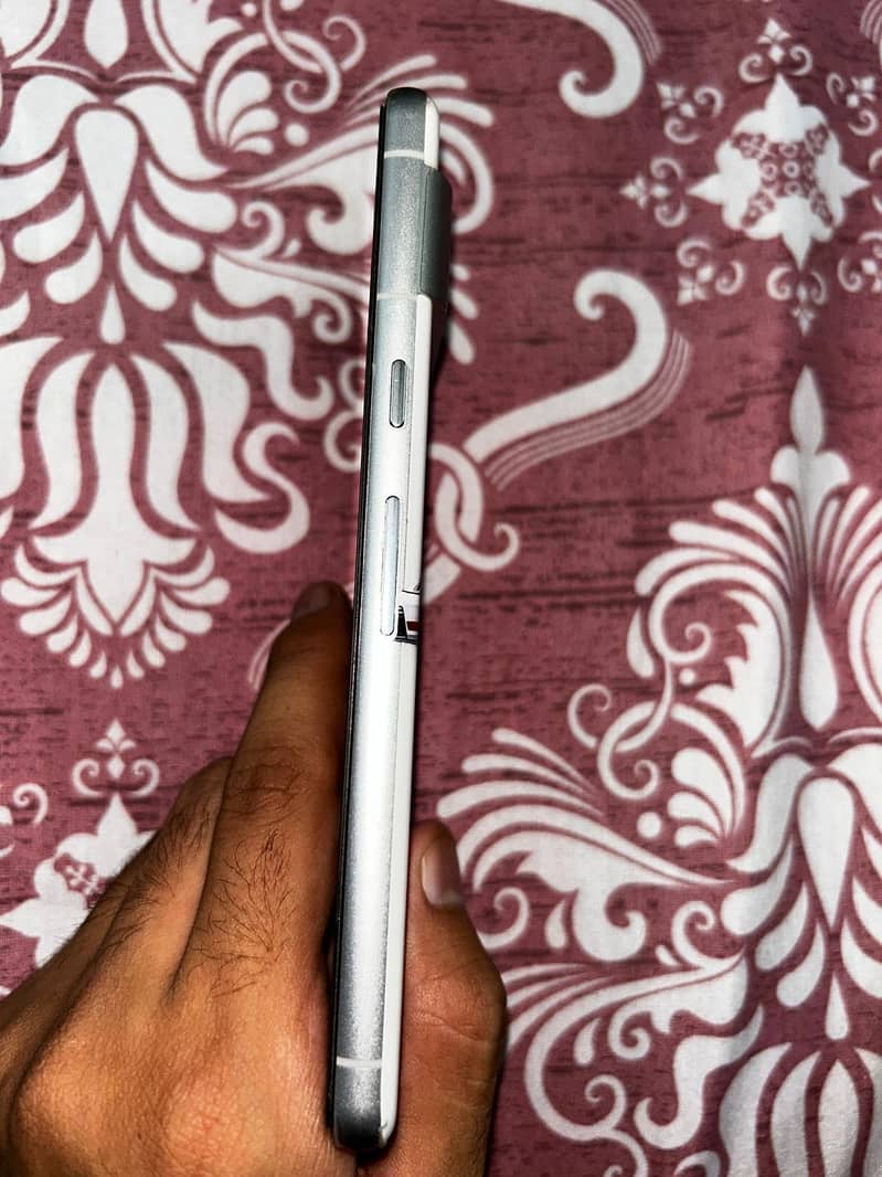 Google Pixel 7 2