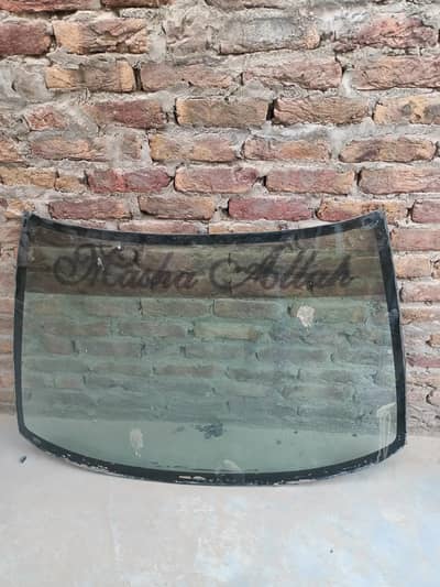 Cultus old model Windshield