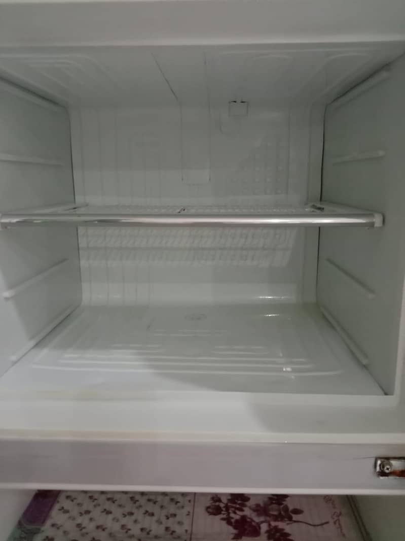 refrigerator 5