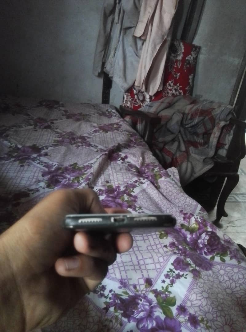 OPPO A37 6