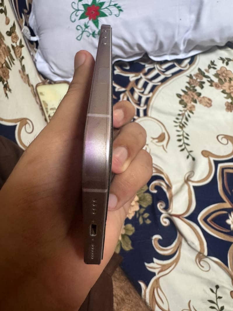 Apple iPhone 14 plus (03114014623) WhatsApp 5