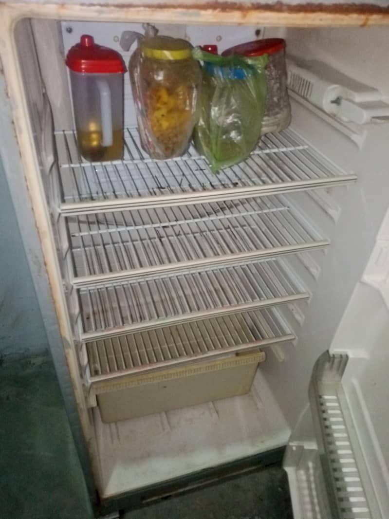 refrigerator 1