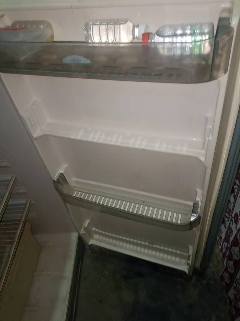 refrigerator 2