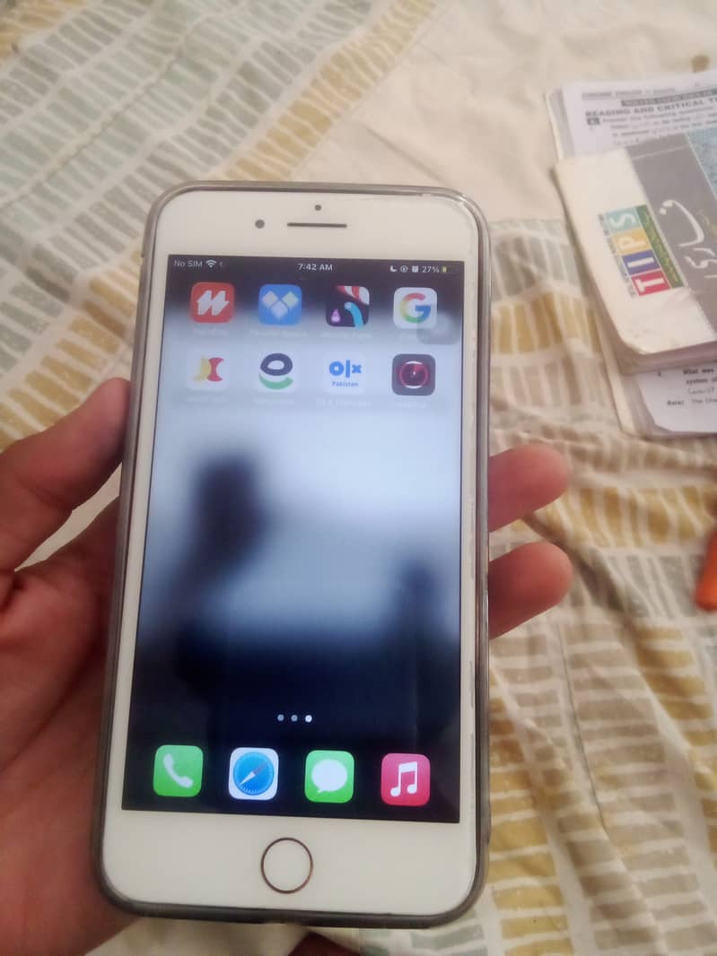 Apple iPhone 8 Plus 13