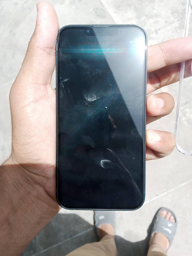 Apple iPhone 13 1