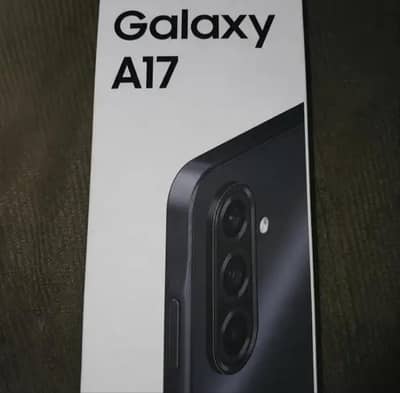 Samsung Mobile A17 lush condition