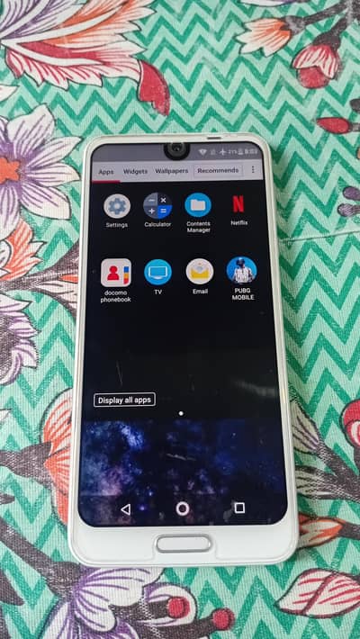 Sharp Aqous R2 used like new no fault no open. read description.