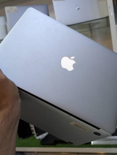 MAC BOOK AIR 2015