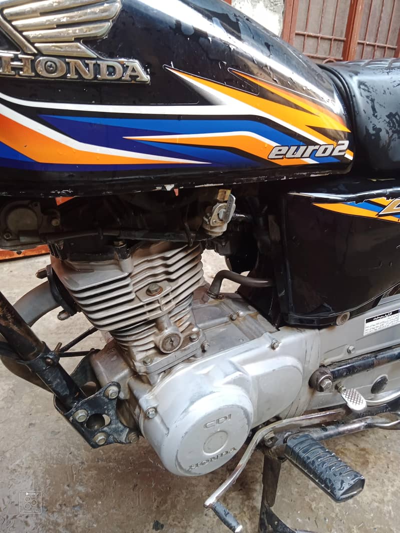 Honda CG 125 Black – Model 2017 | Registered 2018 3
