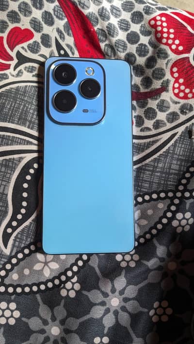 Infinix hot 40