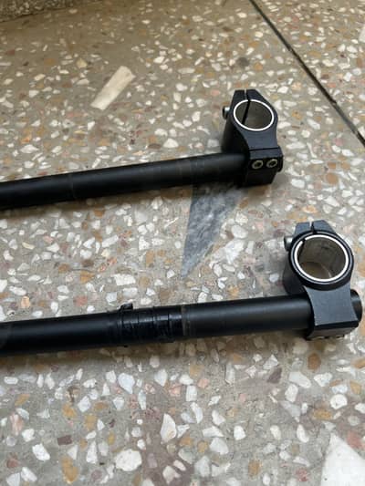 Handlebars 2 piece clip ons