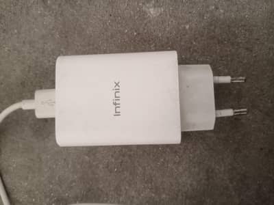 Infinix geniun 33W Charger