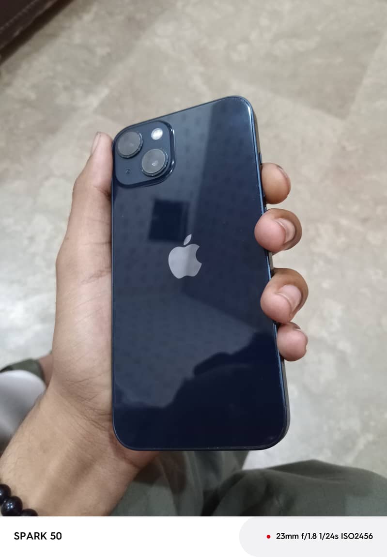 Apple iPhone 13 4
