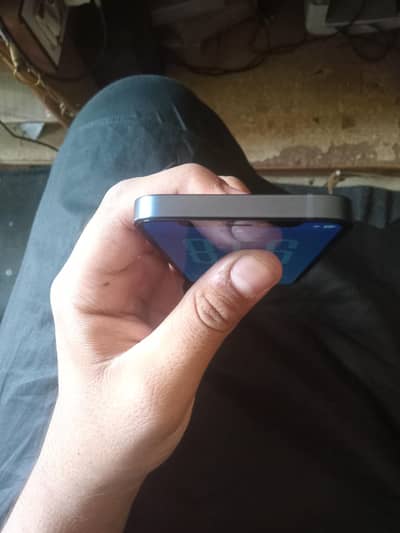 Apple iPhone 12 mini