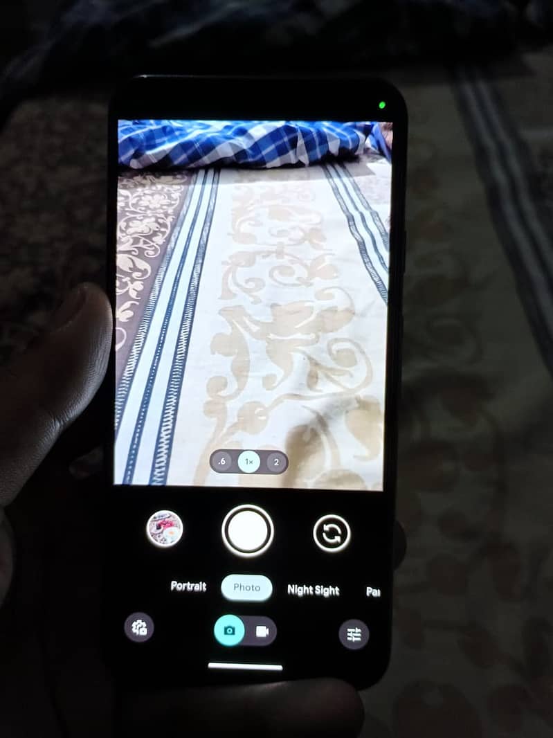 Google Pixel 5 8