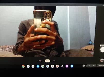 Lenovo chrom book) 100%battery)( ram ) ( 4)32)