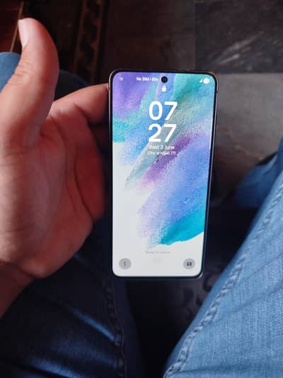 Samsung Mobile S21 FE