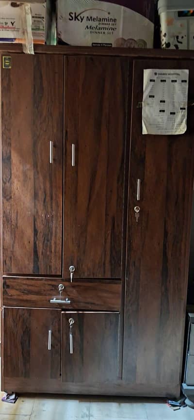 kids wardrobe