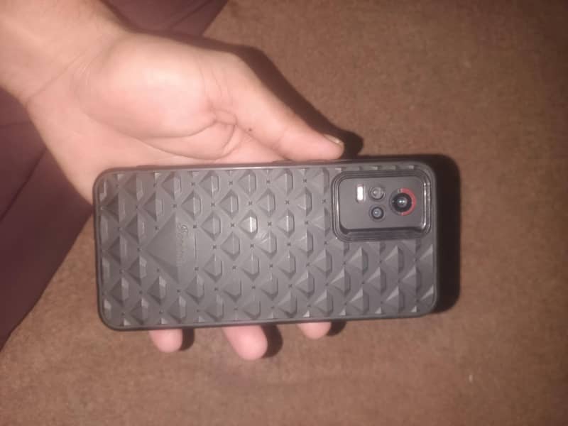 Vivo V21e 2